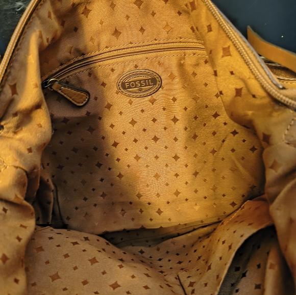 Fossil Tan Leather Crossbody Bag - Picture 5 of 7